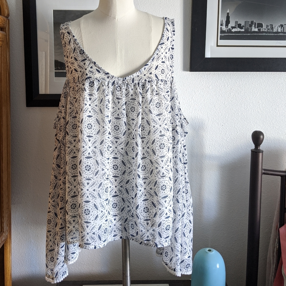 {Abercrombie & Fitch} Top Size Medium